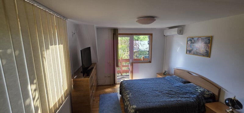 Vila de vanzare cu 4 camere in Breaza
